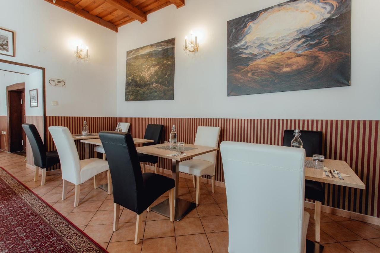 Hotel Salamander Banská Štiavnica Exterior foto